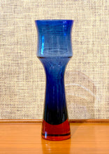 Load image into Gallery viewer, Blue and red glass vase by Bo Borgström for Åseda Glasbruk