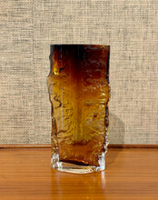 Load image into Gallery viewer, Glass vase by Kaj Blomqvist for Kumela Riihimäki, Finland