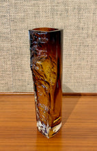 Load image into Gallery viewer, Glass vase by Kaj Blomqvist for Kumela Riihimäki, Finland