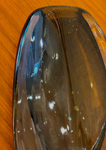 Load image into Gallery viewer, Sommerso glass vase by Nils Landberg for Orrefors, Sweden