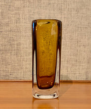 Load image into Gallery viewer, Sommerso glass block vase by Vicke Lindstrand for Kosta, Sweden