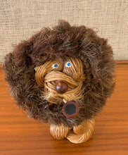 Load image into Gallery viewer, Rope Lion with pipe by Jørgen Bloch