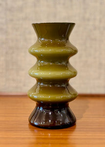 Avocado green glass vase by Bo Borgström for Åseda Glasbruk