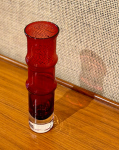 Bambu vase in red glass by Bo Borgström for Åseda Glasbruk