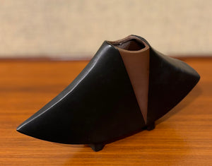 Black and tan modernist Japanese Ikebana vessel