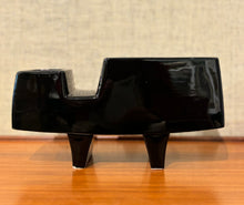Load image into Gallery viewer, Black modernist Japanese Ikebana vessel