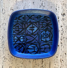 Load image into Gallery viewer, Blue Faience dish by Nils Thorsson for Royal Copenhagen