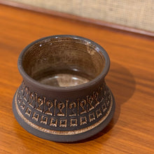 Load image into Gallery viewer, Bowl by Ulla Winblad for Alingsås Keramik