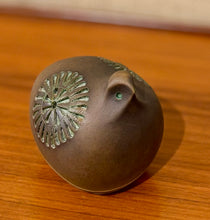 Load image into Gallery viewer, Brown ceramic bird by Tomas Anagrius for Alingsås Keramik