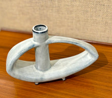 Load image into Gallery viewer, Classic modernist Japanese Ikebana vessel
