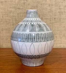 Grafika vase (2083) by Ingrid Atterberg for Upsala-Ekeby