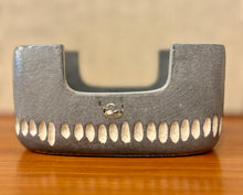 Load image into Gallery viewer, Japanese grey suiban Ikebana vessel