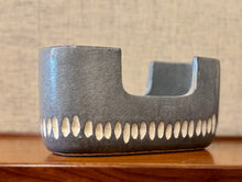 Load image into Gallery viewer, Japanese grey suiban Ikebana vessel