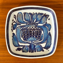 Load image into Gallery viewer, Blue Abstract faience dish by Kari Christensen for Royal Copenhagen