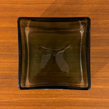 Load image into Gallery viewer, Low Isi (Ice) vase by Lennart Andersson for Gullaskruf