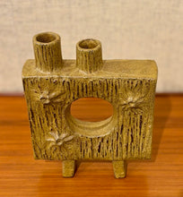 Load image into Gallery viewer, Japanese abstract square Ikebana vessel
