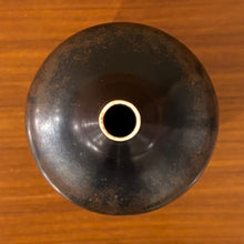 Load image into Gallery viewer, NSQ vase by Gunnar Nylund for Rörstrand