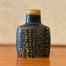 Load image into Gallery viewer, Baca vase with abstract pattern by Nils Thorsson for Aluminia Royal Copenhagen