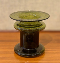 Load image into Gallery viewer, Novitas vase by Timo Sarpaneva for Iittala, Finland