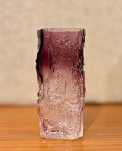 Load image into Gallery viewer, Purple glass vase by Kaj Blomqvist for Kumela Riihimäki, Finland