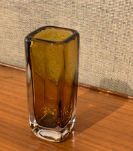 Load image into Gallery viewer, Sommerso glass block vase by Vicke Lindstrand for Kosta, Sweden