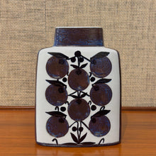 Load image into Gallery viewer, Tenera vase by Grete Helland-Hansen for Royal Copenhagen