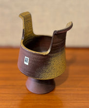Load image into Gallery viewer, Japanese brown suiban pedestal Ikebana vessel