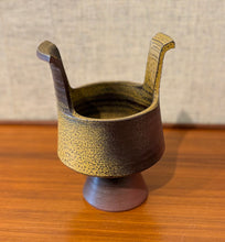 Load image into Gallery viewer, Japanese brown suiban pedestal Ikebana vessel