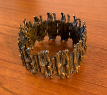 Load image into Gallery viewer, Bronze bracelet by Pentti Sarpaneva