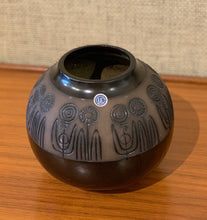 Load image into Gallery viewer, Round vase with floral motif by Göran Andersson for Upsala-Ekeby