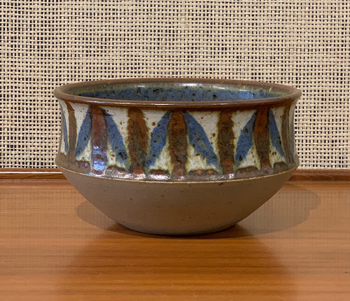 Ceramic bowl by Michael Andersen for Bornholm